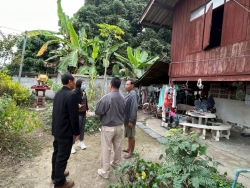 LINE_ALBUM_ลงพื้นที่บ้านรายเรืองยศ  นางประนอมสุต_260123_20.jpg - ลงพื้นที่สำรวจและเก็บข้อมูลเงินสงเคราะห์ผู้มีรายได้น้อยไร้ที่พึ่ง | https://www.sanpatong.go.th